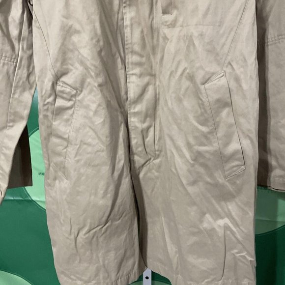 DKNY Women's mid-thigh/knee length button front TRENCH COAT in TAUPE sz MED-GUC - Picture 2 of 10